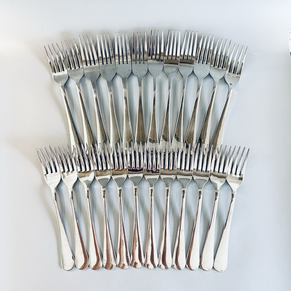 25 Stainless Forks Flatware Fork Lot SIMPLE SOLID Mixed Mismatched Vtg EXCELLENT